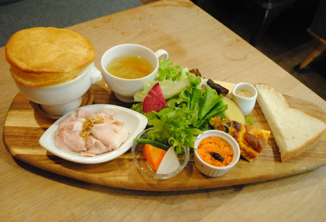 おかずバー・デトックスウォーター